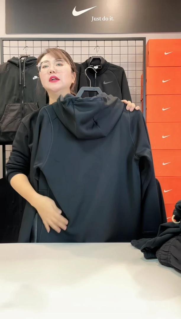 2125华夫格外套M码110-130斤 不退换