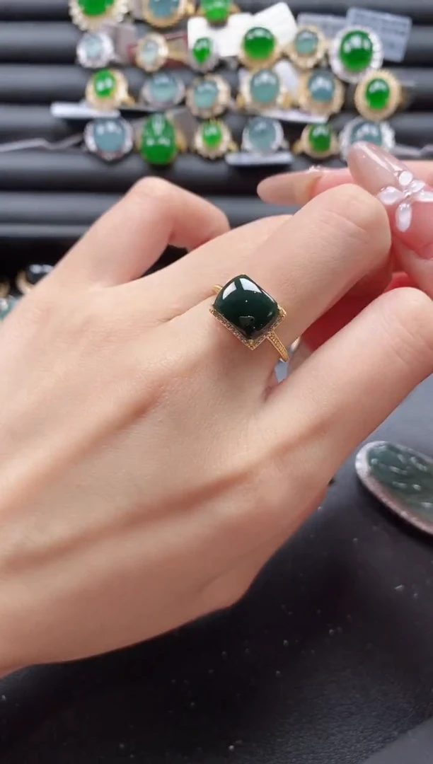 【闪购商品】翡翠戒指银S925镶嵌51151