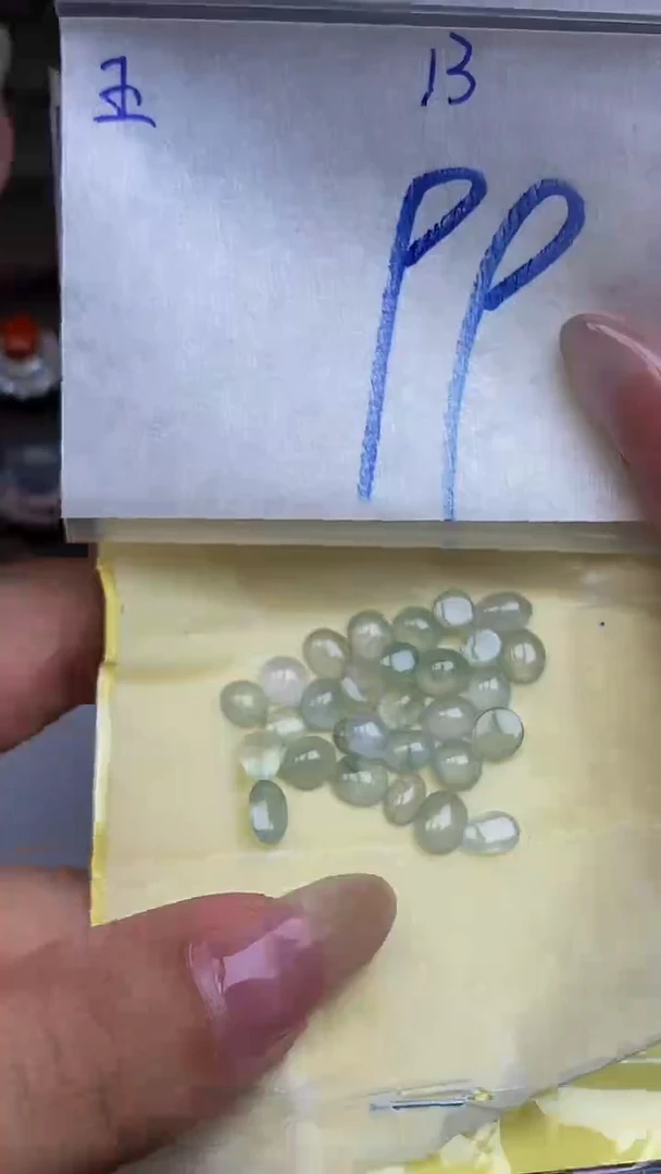 翡翠裸石未镶嵌缅甸天然翡翠A货13