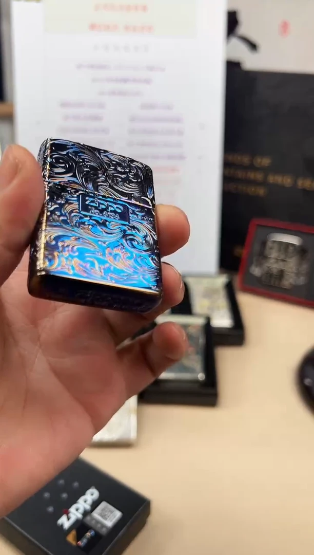 铜盔甲熏金大叶唐草（带编号）银