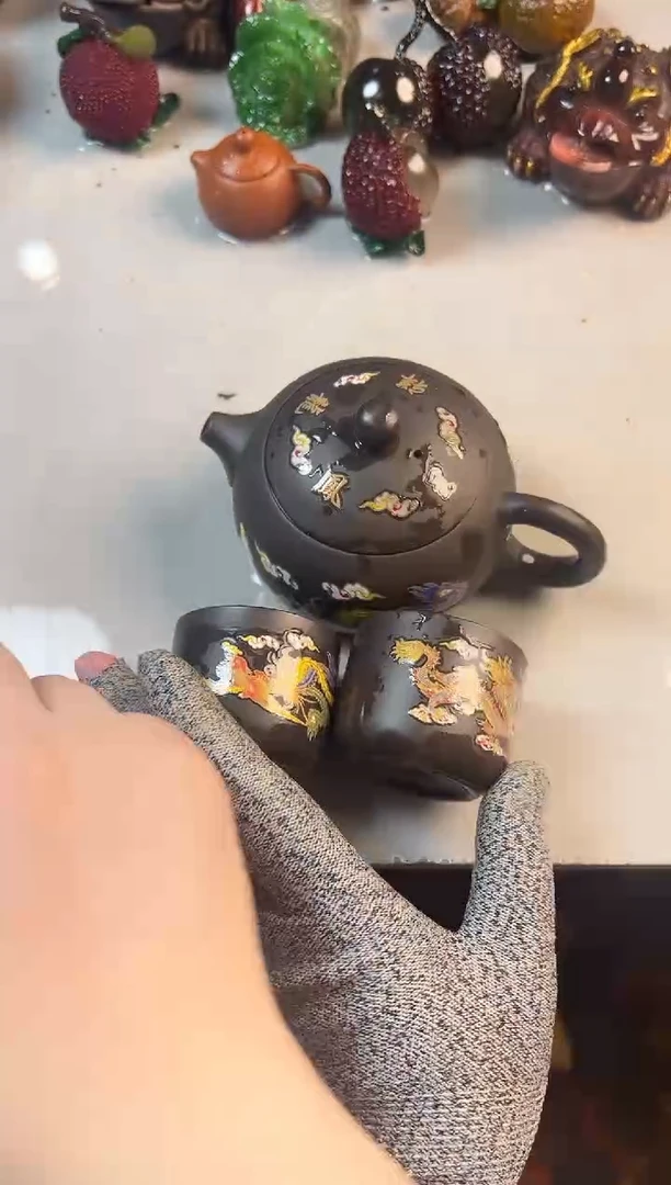 变色小西施+2扳指杯+壶绳