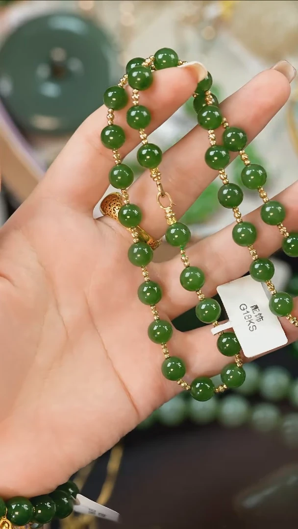 和田玉18K金镶嵌挂件1