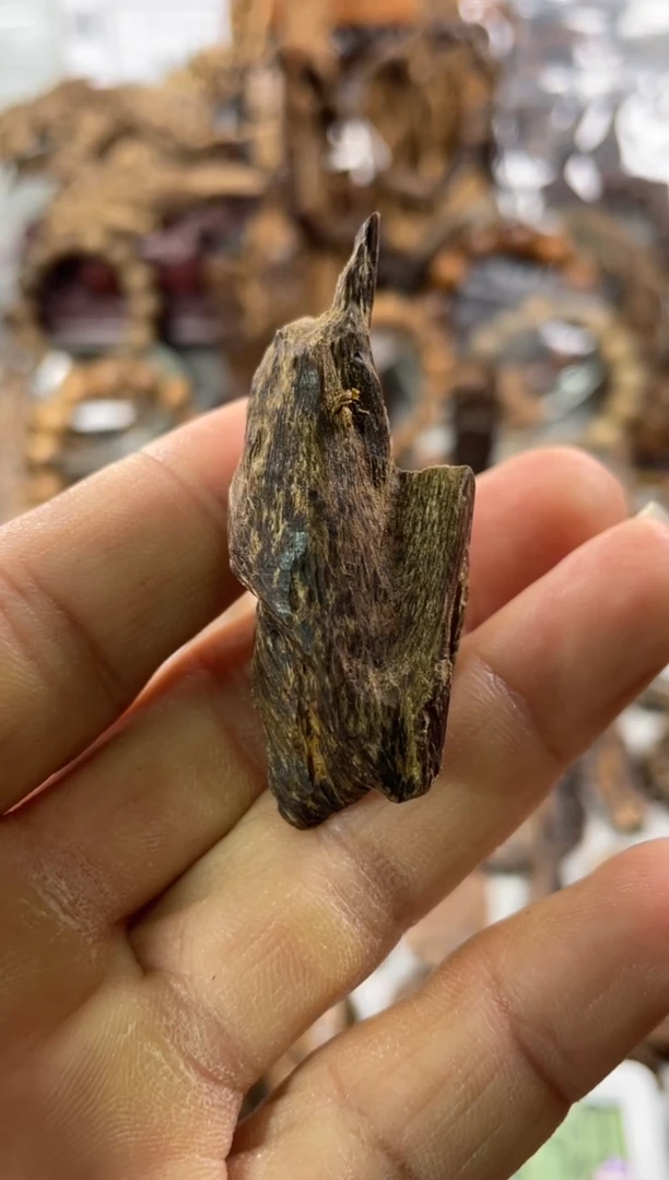 沉香沉香碎屑 达拉干  沉香4.5克沉水