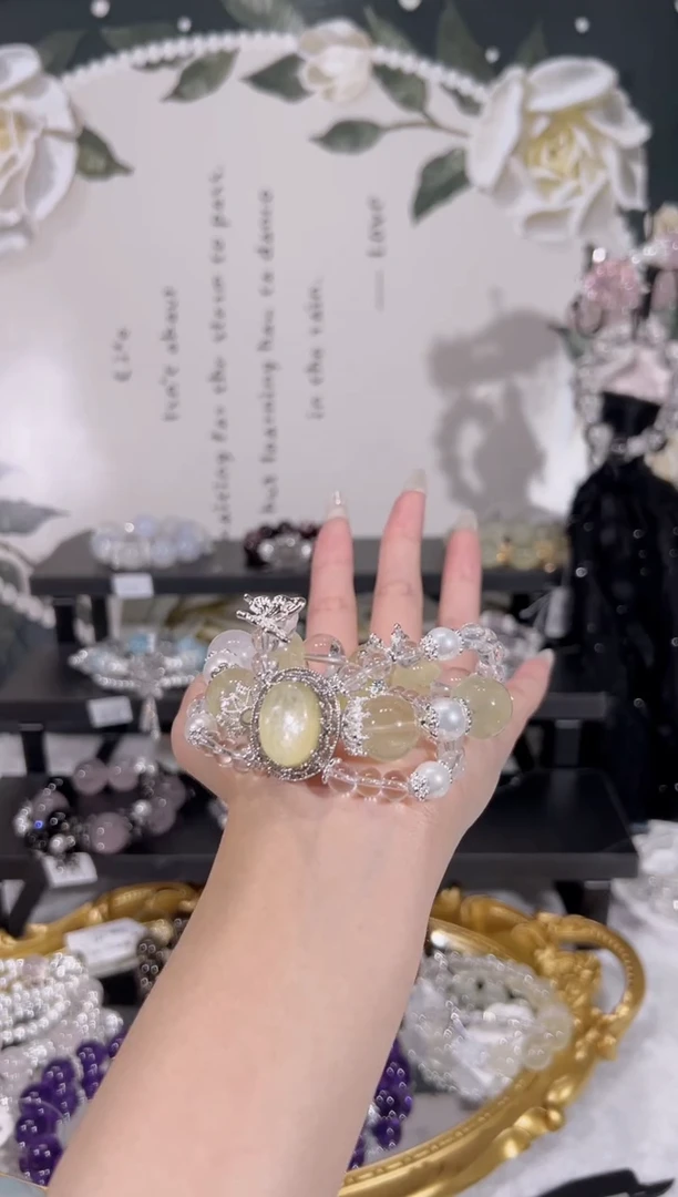 【闪购商品】水晶手链未镶嵌天然水晶默认微瑕 多样性发货发其一