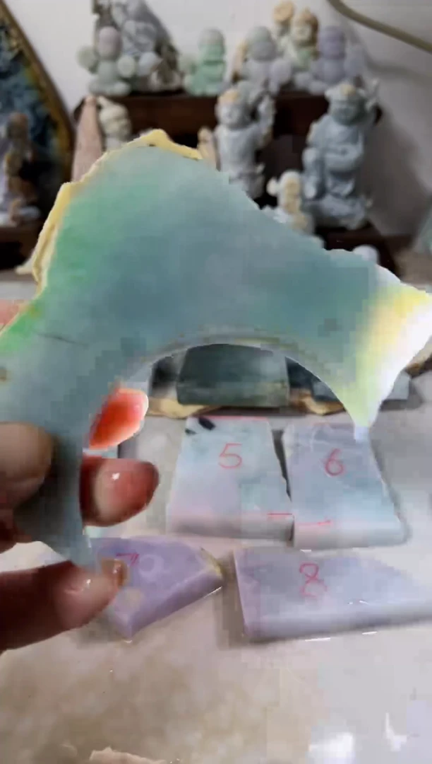 【闪购商品】翡翠吊坠(不含链)未镶嵌A876