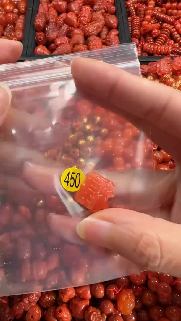 【闪购商品】南红玛瑙颈饰未镶嵌4