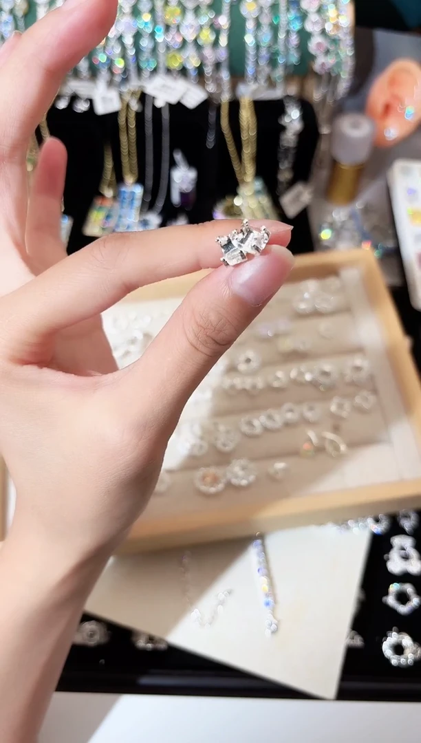 纯铜合成立方氧化锆029.空托卡6