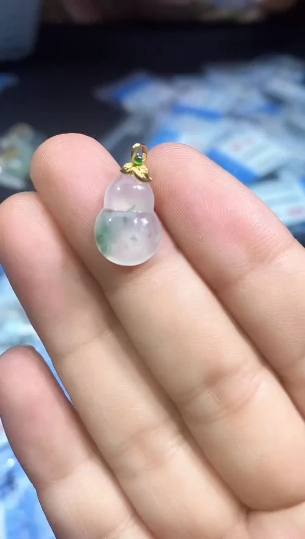 翡翠18K金镶嵌颈饰250527193