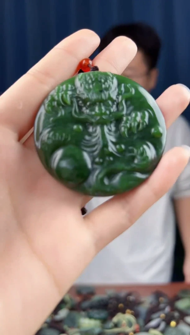 未镶嵌和田玉挂件拍一发一，多样性发货