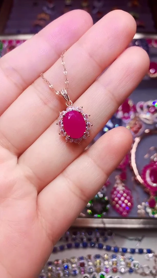 颈饰银S925镶嵌红宝石....