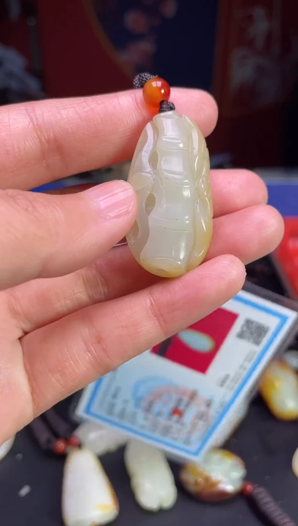 颈饰未镶嵌和田玉123