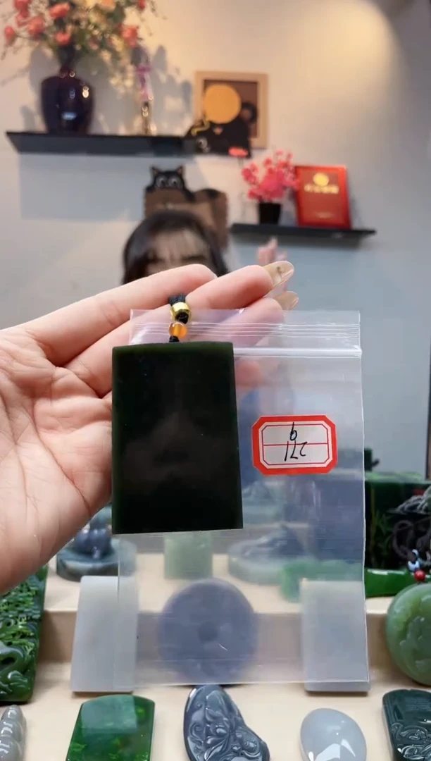 未镶嵌和田玉挂件1