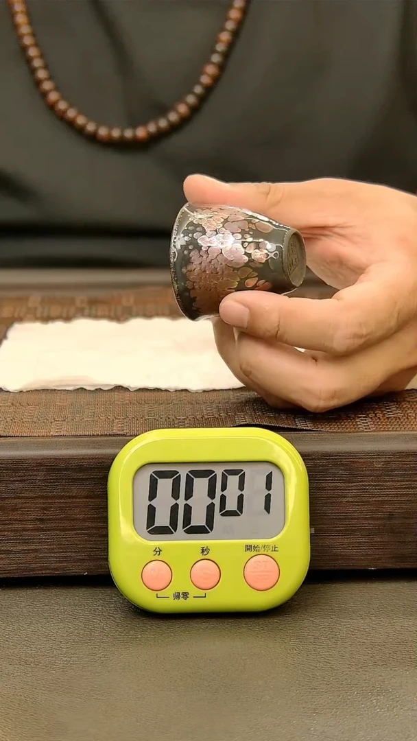 茶盏48.。。。。。。。。