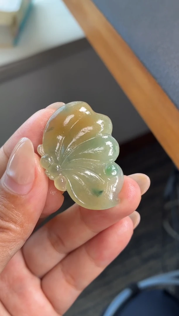 未镶嵌定制翡翠蝴蝶仙女