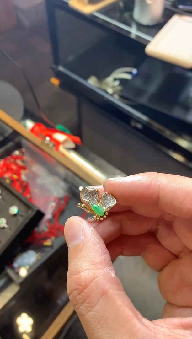 【闪购商品】翡翠吊坠(不含链)银S925镶嵌戒指