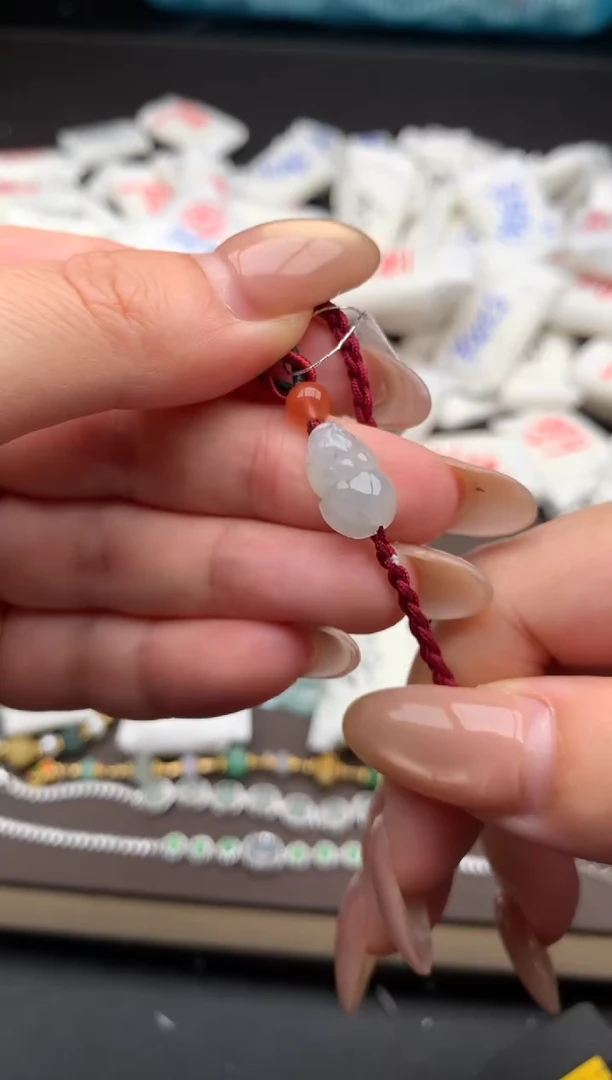 【闪购商品】翡翠手绳未镶嵌—