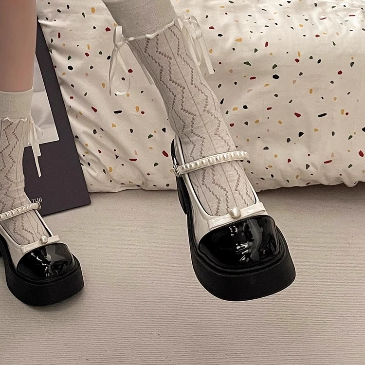 白色法式圆头粗跟厚底小皮鞋女2025新款夏季配裙子小香风玛丽珍鞋