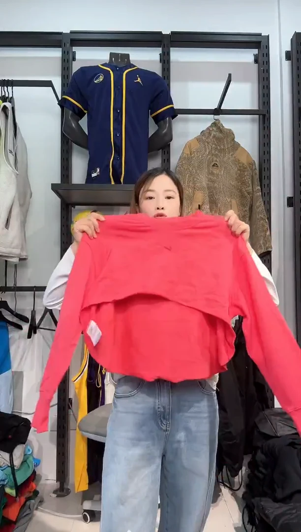 3241   编码  瑕疵直播间过款为准 尺码   身高  M