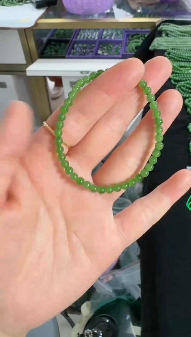 【闪购商品】未镶嵌和田玉（碧玉）手链卡4冰阳绿