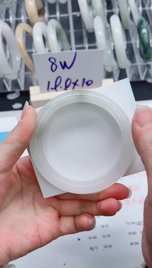 【闪购商品】石英质玉手镯未镶嵌A423-58.6