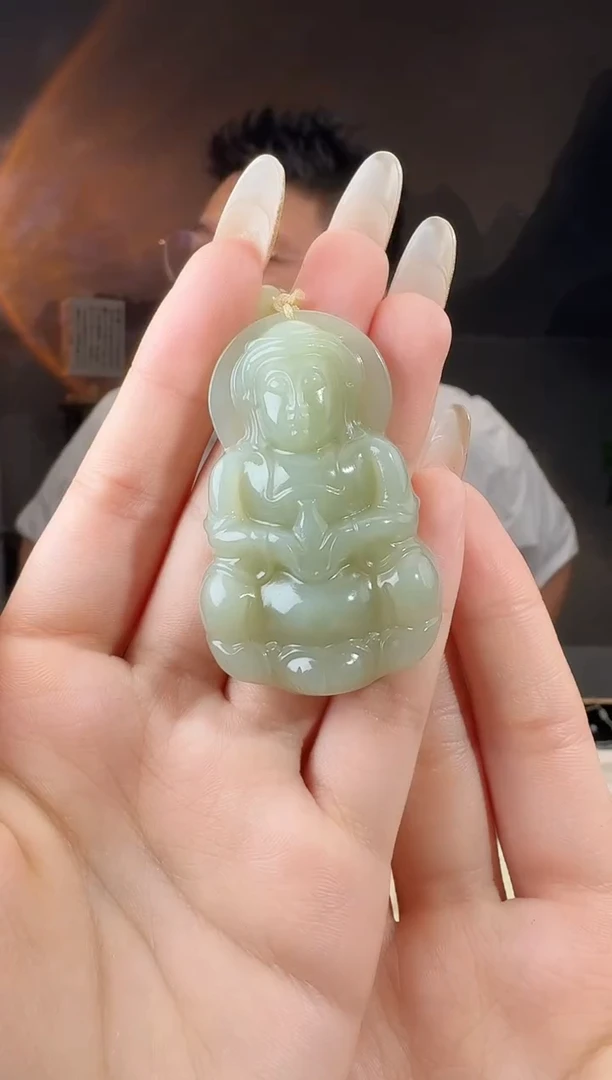 颈饰未镶嵌和田玉观音