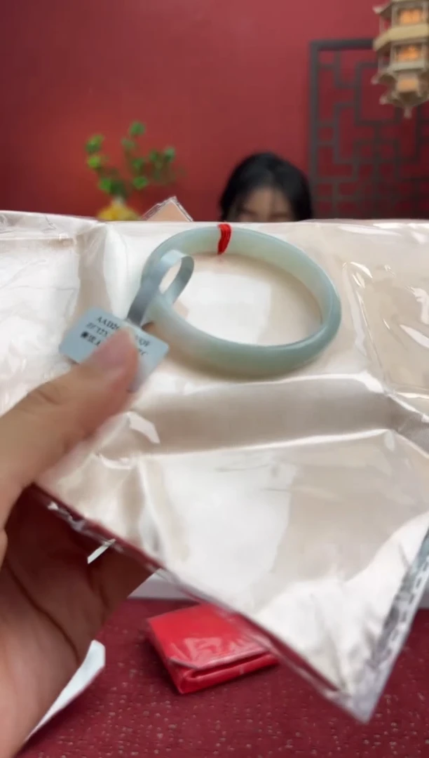 未镶嵌手镯翡翠翡翠手镯8