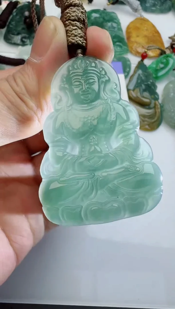 【闪购商品】翡翠吊坠(不含链)未镶嵌多样性随机发其一