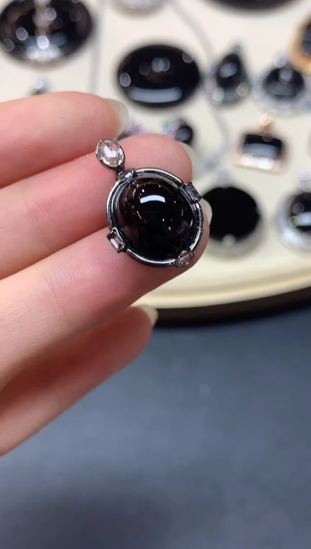 吊坠(不含链)18K金镶嵌翡翠墨翠吊坠|3800