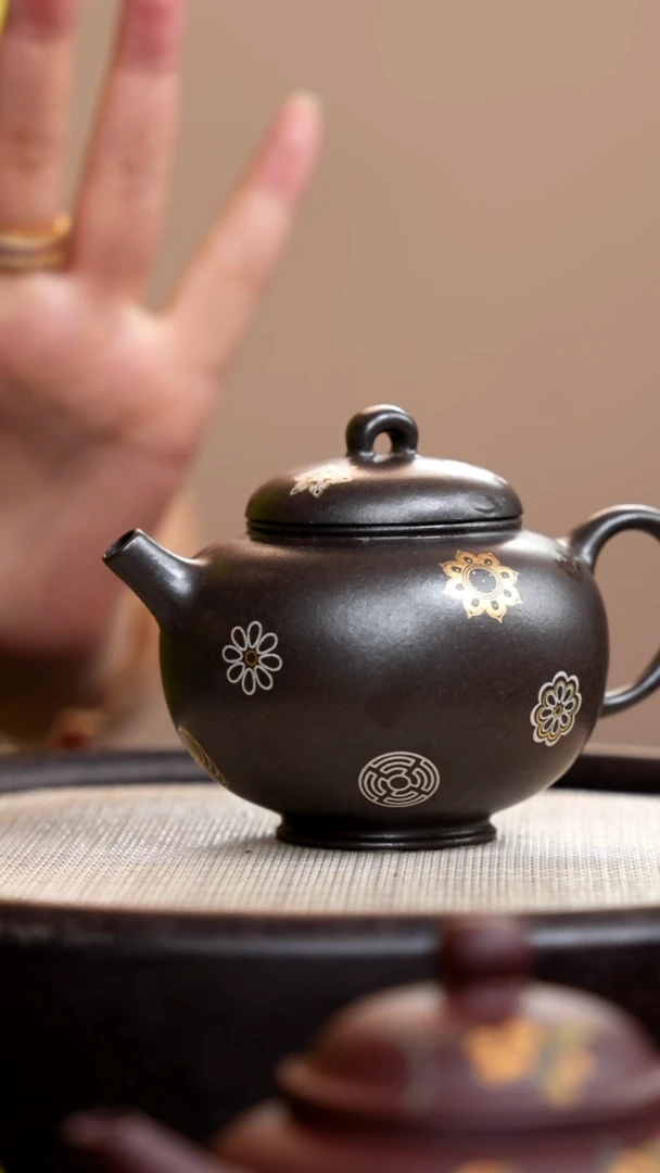 茶壶紫砂高温烧小圆珠描银花