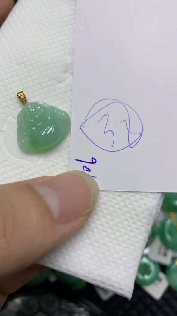 颈饰未镶嵌翡翠缅甸A货翡翠