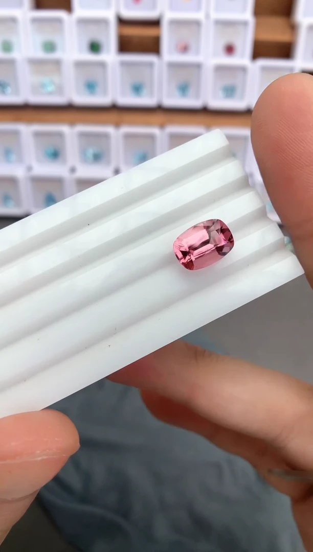 未镶嵌裸石定制碧玺3.54ct