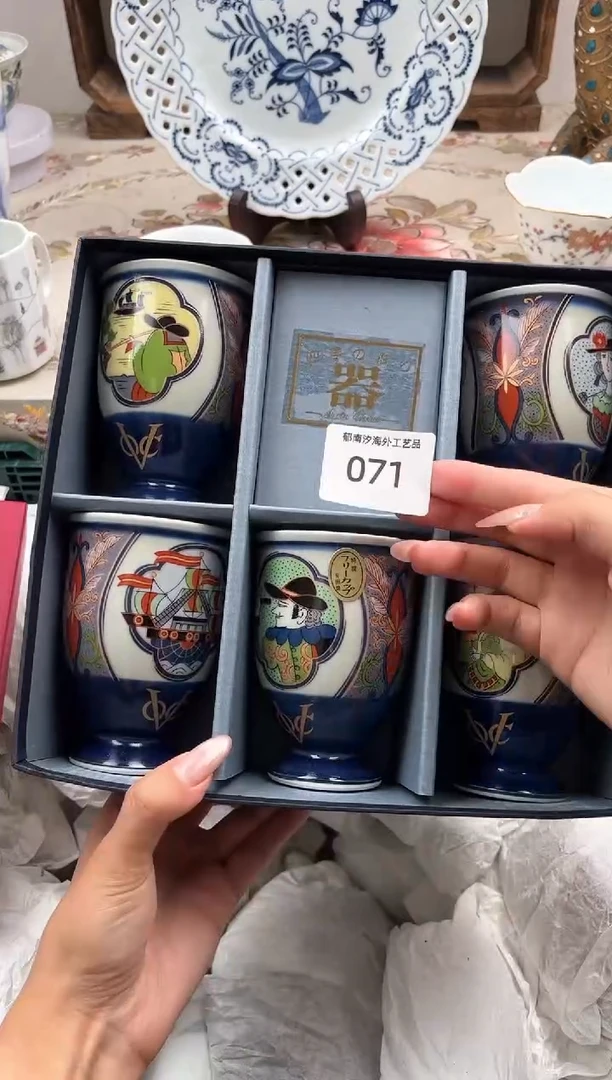 瓷片叫*姐R         071