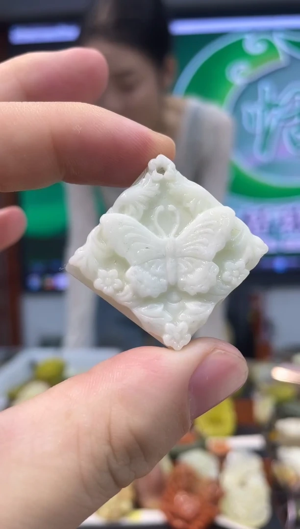 【闪购商品】岫玉吊坠未镶嵌·