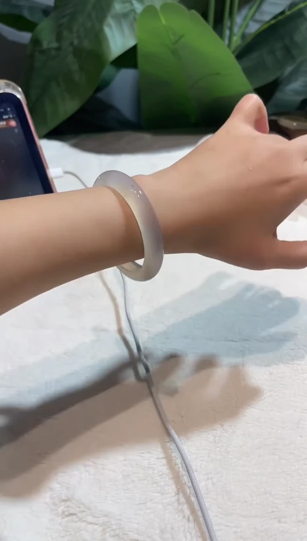 手镯玛瑙/玉髓未镶嵌52.6鉴赏期48小时