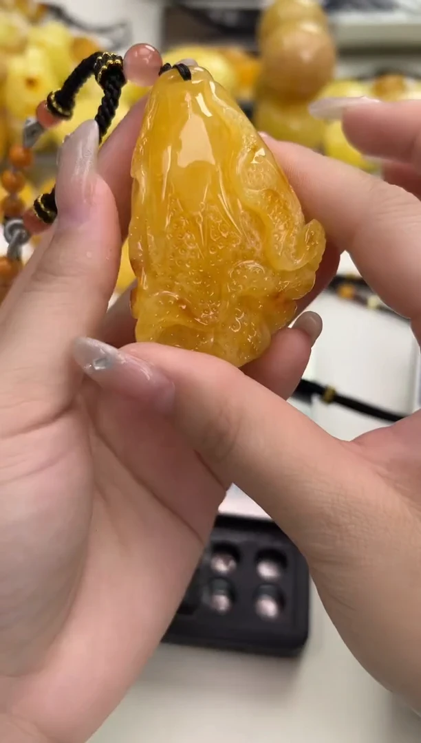 裸石琥珀未镶嵌琥珀蜜蜡吊坠