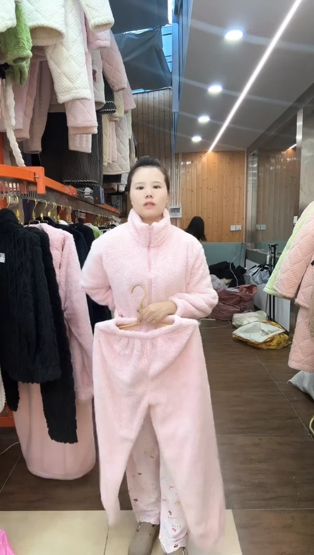 冬装  纯粉色短（讲解为主）