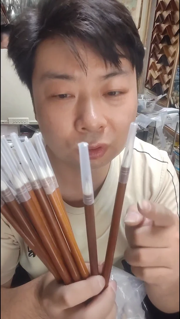 2支    不刻字  凤求凰  毛笔     瑕疵笔杆  烤红竹
