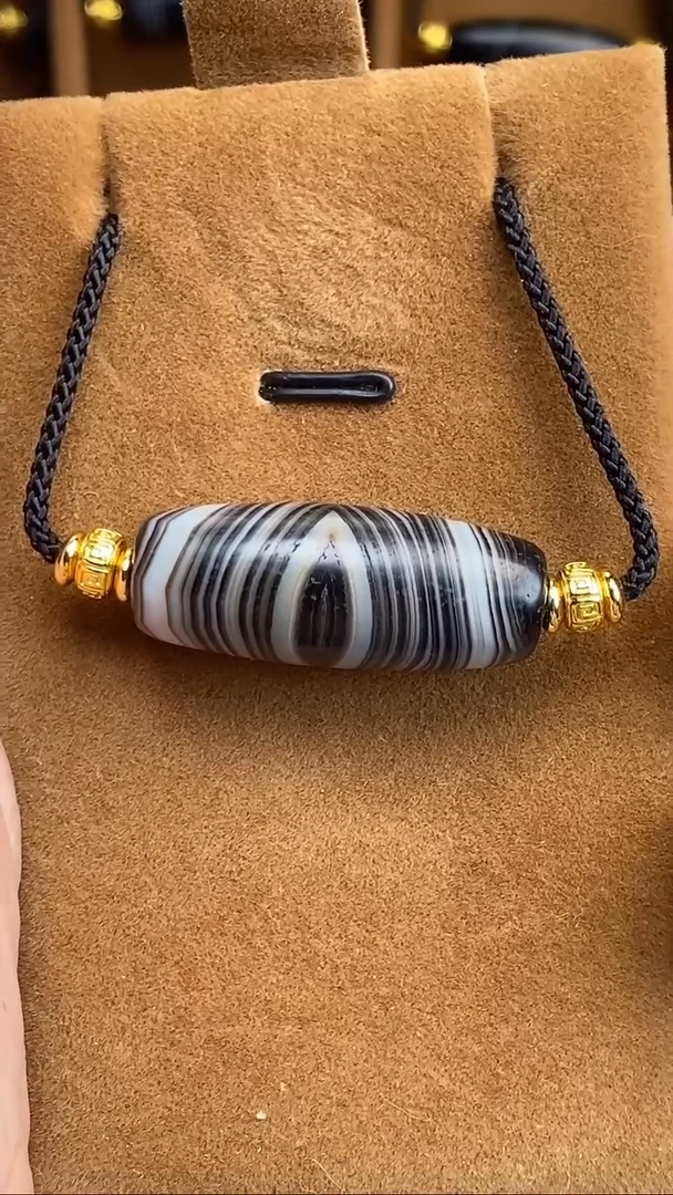 未镶嵌玛瑙/玉髓珠宝奇石1