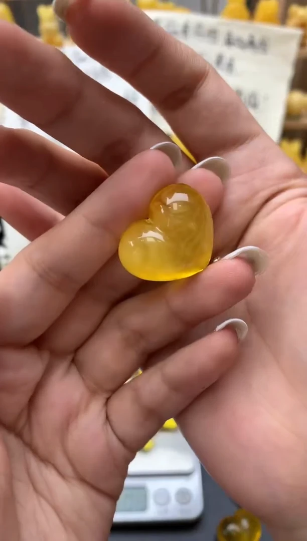 琥珀未镶嵌珠宝奇石031琥珀蜜蜡微瑕