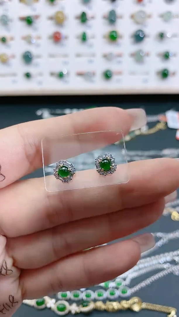 翡翠银S925镶嵌耳饰天然翡翠
