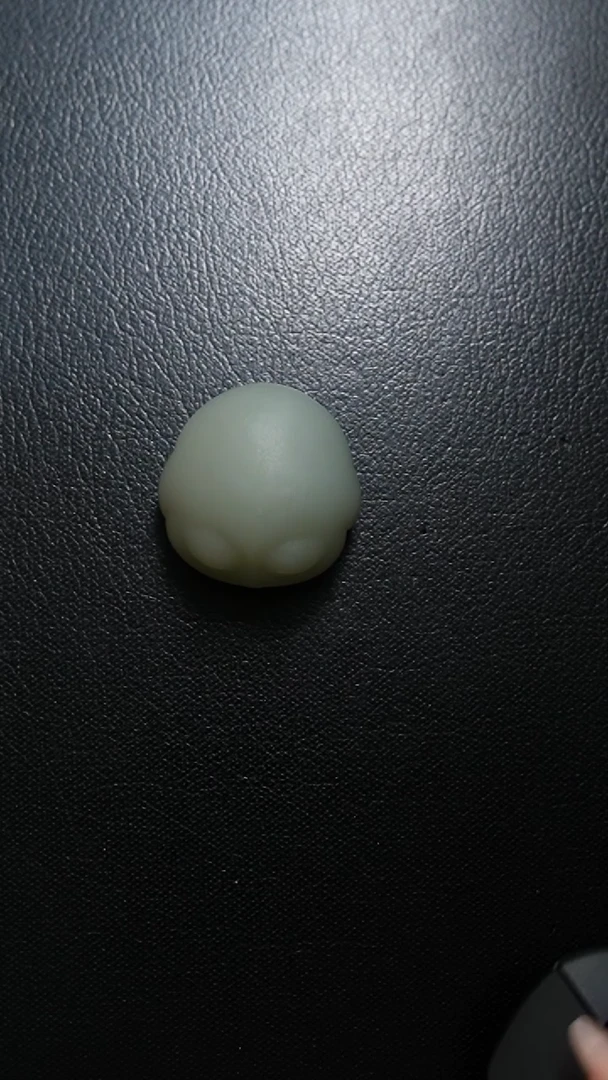 颈饰未镶嵌和田玉小青蛙手把件