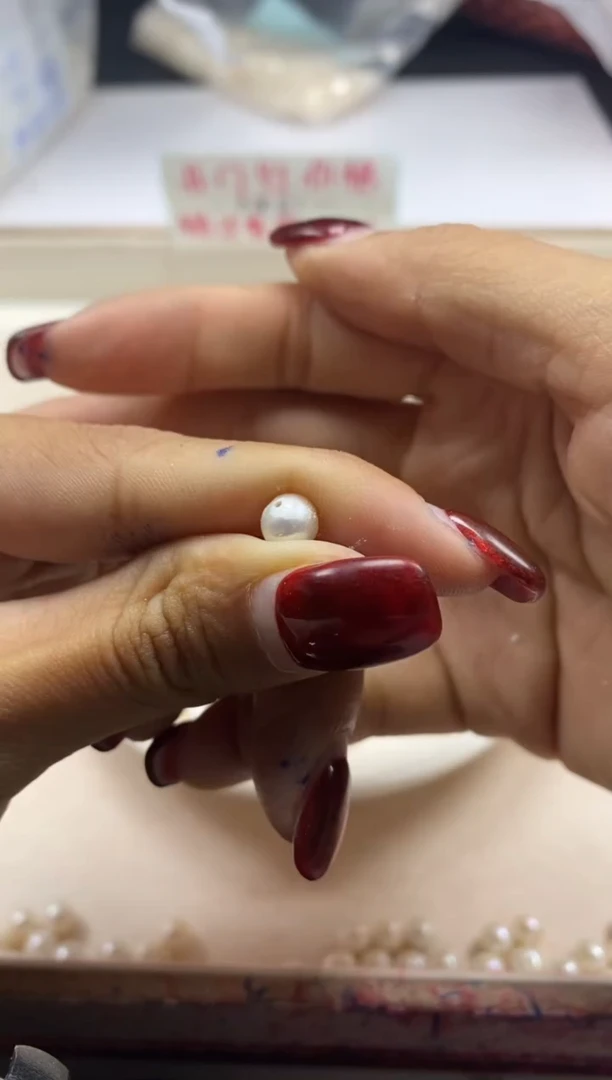 【闪购商品】淡水珍珠颈饰未镶嵌w289近 圆珍 珠6.5mm*10颗