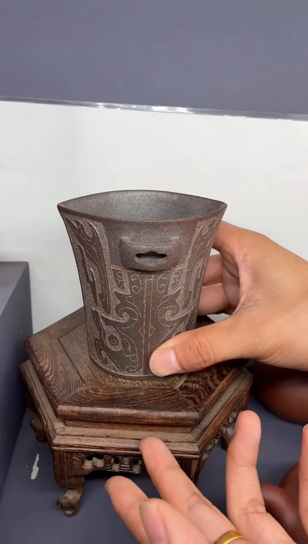 茶壶紫砂岩中泥 刻绘公道杯