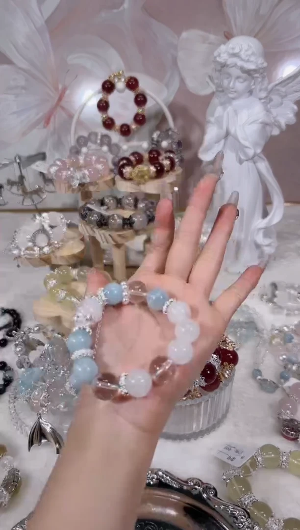 【闪购商品】水晶手链未镶嵌天然水晶默认微瑕 多样性发货发其一