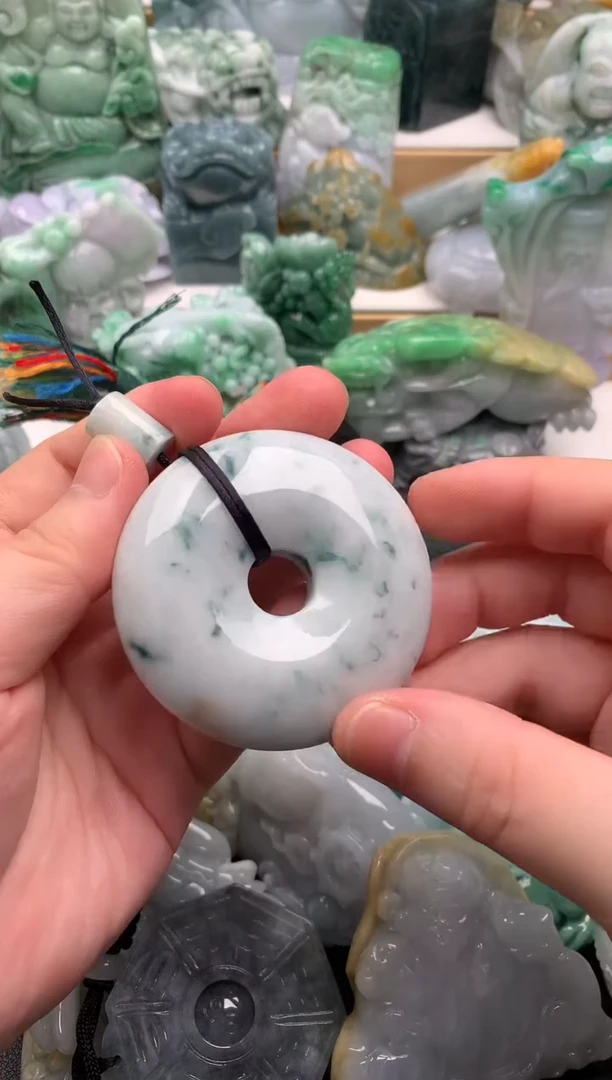 吊坠(不含链)未镶嵌翡翠1