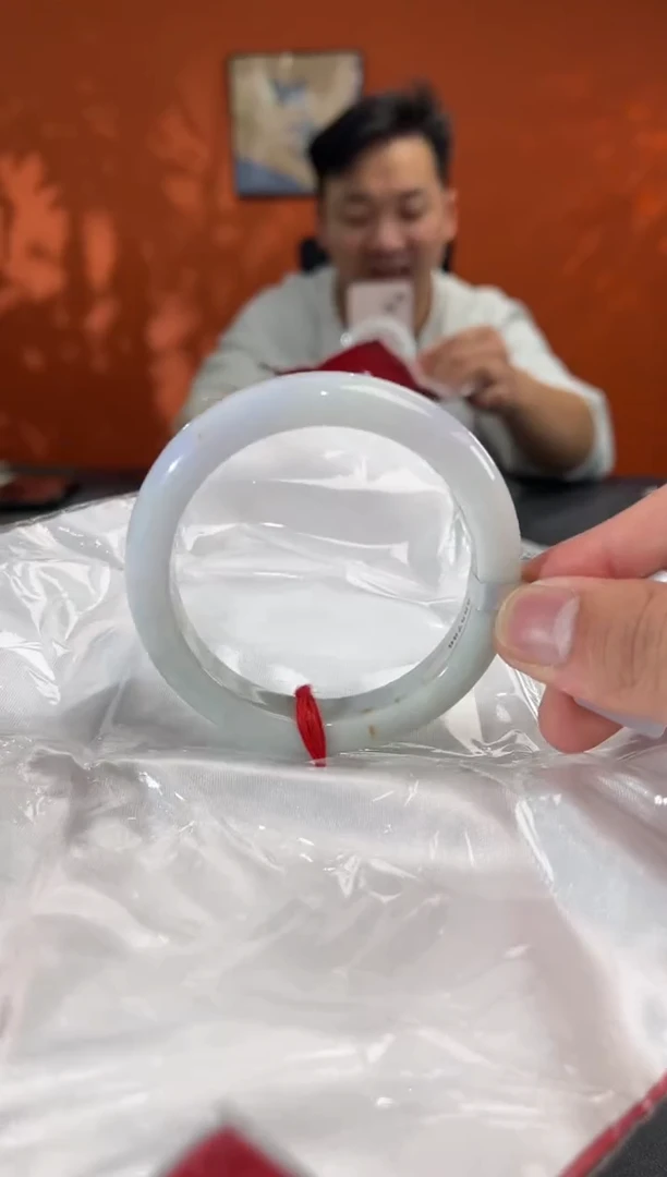 未镶嵌手镯翡翠55