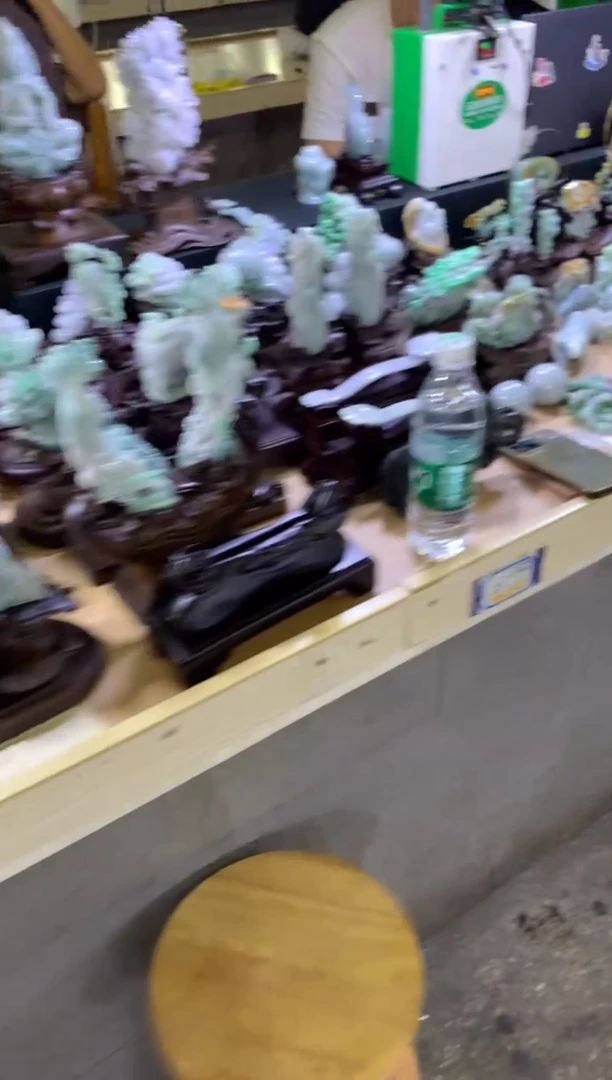 未镶嵌挂件翡翠落***情翡翠摆件