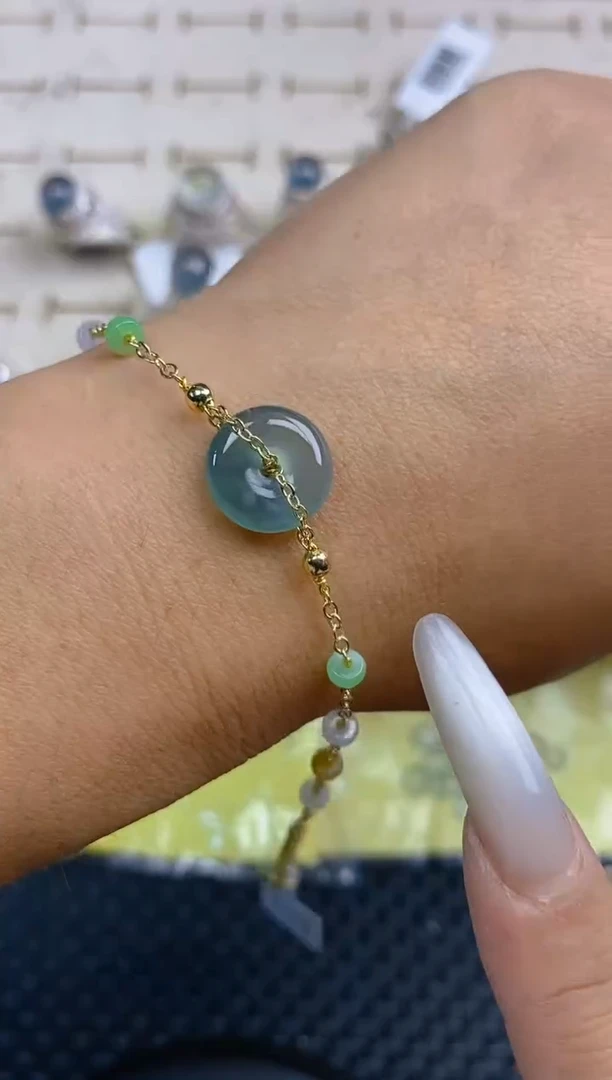 翡翠裸石天然翡翠蛋面105