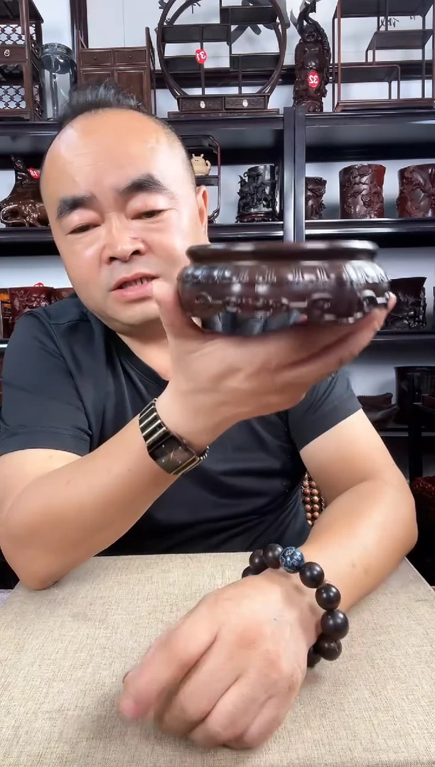 木整2老李红木工艺品