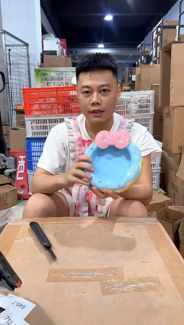瓷片蛋糕蝴蝶结甜甜圈狗粮碗